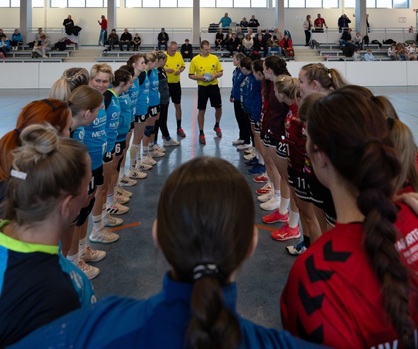 Hart umkämpftes Spiel endet mit knapper Niederlage für HVW Frauen