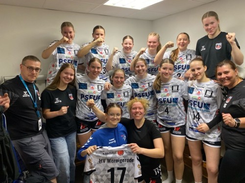Weibliche B Jugend beendet mit Auswärtssieg die Saison