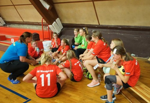 wD-Jugend feiert im ersten Saisonspiel gleich den ersten Sieg