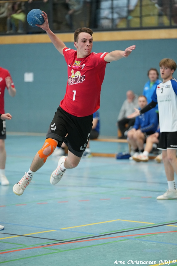 Derbysieg für die 1. Männermannschaft beim QSV