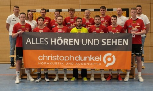1. Männer reisen mit personellen Problemen nach Gommern