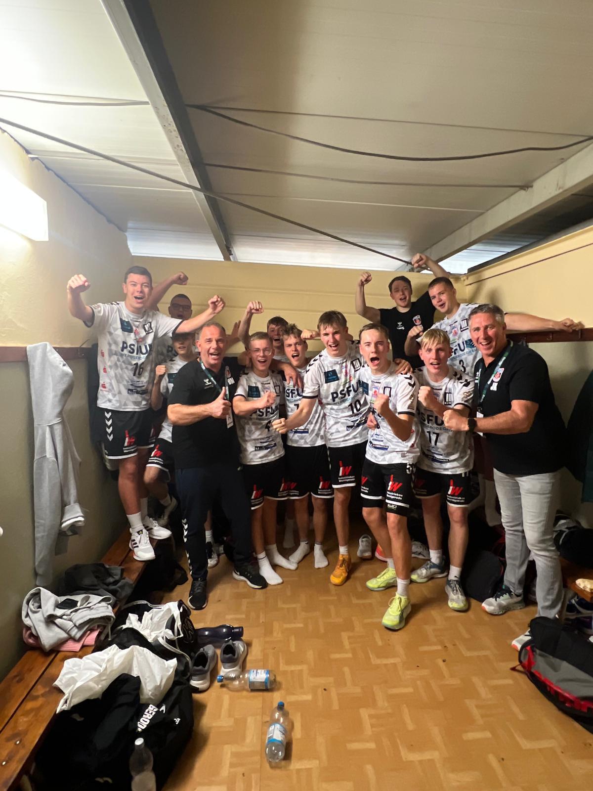 Unbekannter Gegner: Männliche A-Jugend gewinnt hart umkämpftes Spiel in Coswig