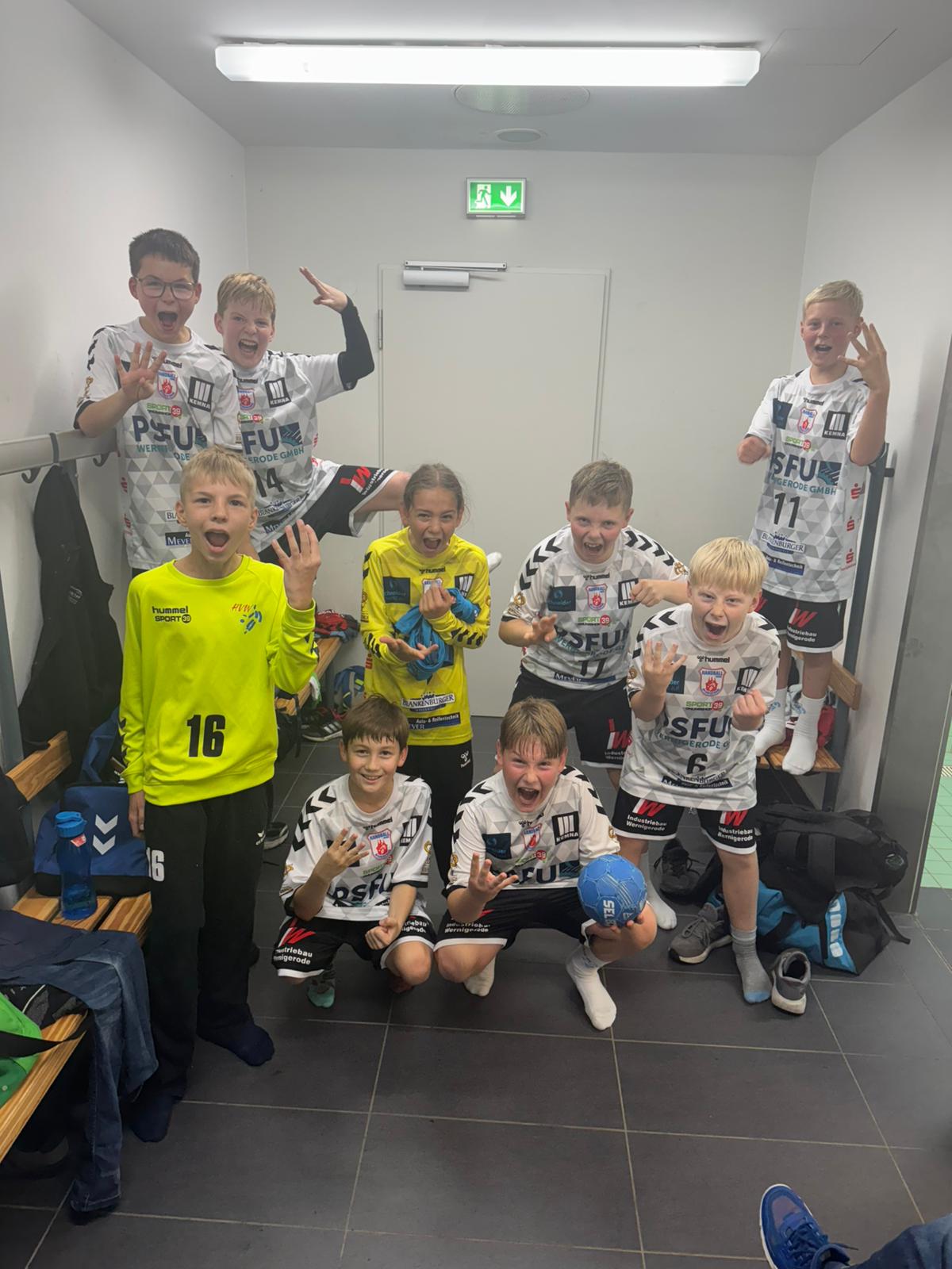 Packendes Handballspiel: Männliche D- Jugend überzeugt gegen HC Aschersleben.